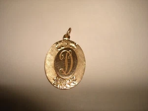 Vintage 14k Solid Yellow Gold Letter D Pendant Necklace Engraved Date 5 . 3 . 69 - Picture 1 of 6