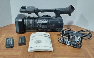 Sony HDR-FX1000 Handycam Digital Video Camcorder w/Accessories Lens Issues READ - Picture 1 of 22