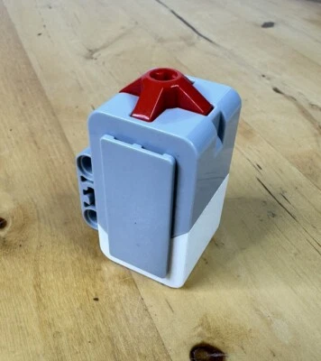 LEGO MINDSTORMS EV3 Touch Sensor (45507) - Image 1 of 3