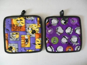 PEANUTS HALLOWEEN Potholders, NEW, hand-crafted, 8"x 8" - Imagen 1 de 5