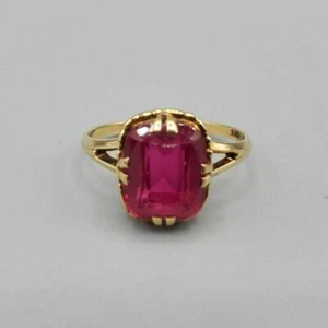5.50 Carats Cushion Red Ruby Handmade Yellow Gold Plated Sterling Silver Ring - Picture 1 of 2