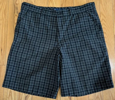 Cleveland Classics Mens Golf Shorts Size 36 Black - Image 1 of 4