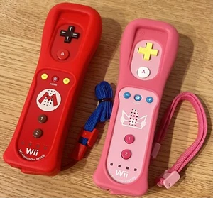 Nintendo Wii Remote Controller Mario Peach Handle 2 Set Japan Tested - Picture 1 of 9