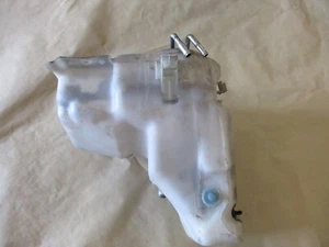 MERCEDES BENZ CLK230 W208 2001 PARABRISAS LAVADORA BOTELLA Y BOMBA - Imagen 1 de 2