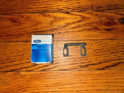 Nuevo de Lote Antiguo Ford Mustang Mercury Cougar 1969-1973 Guantera Puerta Pestillo Golpeador Foto 1 de 2