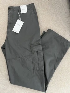 MARKS & SPENCER MENS DARK GREEN CARGO TROUSERS Waist 32” Leg 33” Bnwt - Picture 1 of 9