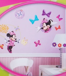 Disney Minnie Mouse 33 selbstklebende, vorgeschnittene, wiederverwendbare Wandtattoos Neu in Verpackung - Bild 1 von 10