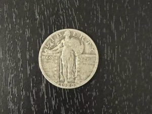 1929 P Standing Liberty Quarter - Picture 1 of 2