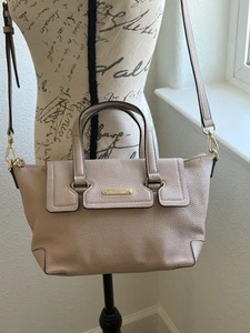 Michael Kors Mackenzie Leather Purse Blush Pink Medium Crossbody Bag - NWT - Picture 1 of 18