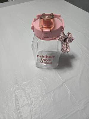 粉色 Brighter Days Ahead 水瓶 带挂绳 全新 — 第 1/3 张图片
