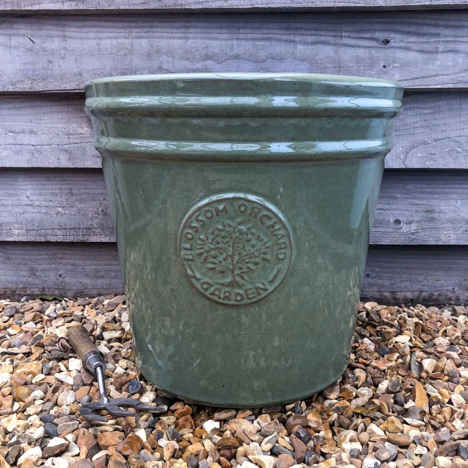 BEDWEN Plant Pot Ceramic 40cm Large Green Glazed Frost Proof Planter Blossom Cone