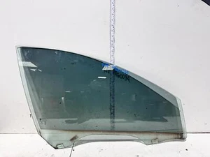 Holden Commodore Right Front Door Window Glass VF 05/2013-12/2017 - Picture 1 of 7