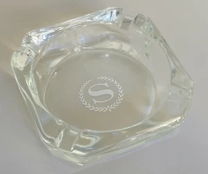 Cenicero cuadrado vintage de vidrio con logotipo de hotel Sheraton de los años 70 de 3,5" Hawaii - Imagen 1 de 6