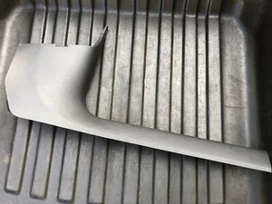 Audi A4 8W2, B9 S4 Schwellerverkleidung vorne rechts 8W1867272 - Bild 1 von 5