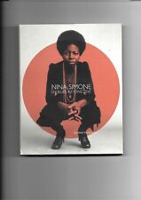 Nina Simone, du blues au poing levé. Livre et CD.