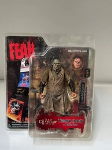 Mezco Cinema Fear Texas Chainsaw Massacre 2008 Thomas Hewitt también conocido como Leatherface 7"" - Imagen 1 de 15