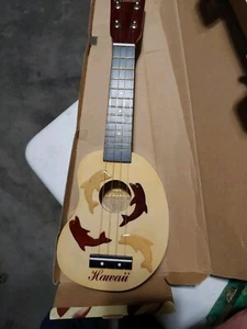 Leolani Kidney Dolphin Ukulele Hawaiian Uke Read!!!! - Picture 1 of 3