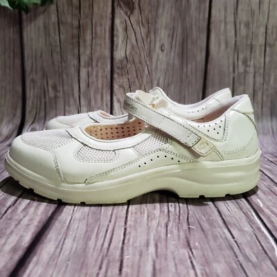 Dr. Comfort Susie Shoes White 0540 Womens Size 6.5W Leather and Mesh - Image 1 of 4