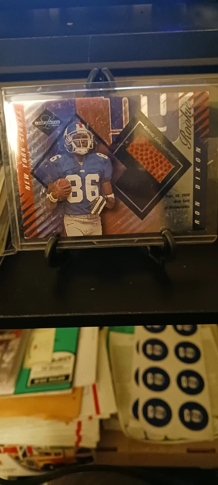 2000 Donruss Ron Dixon Game-used Football/1000 #420 - Image 1 of 1