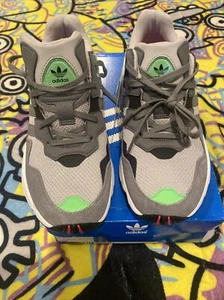 Adidas Originals Kids Yung-96 Sneakers, Grey Two/Grey Three Size 6.5 - Picture 1 of 3