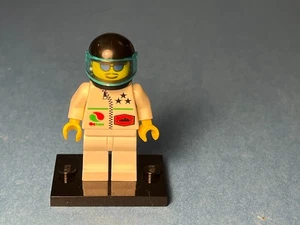 LEGO Town Race #6467 - Octan Race Car Driver - oct041 - Scratches No Cracks - Picture 1 of 3