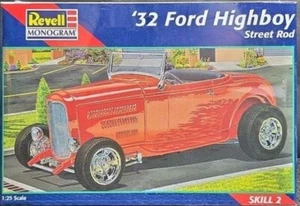 Revell Monogram 1932 Ford Deuce Highboy Street Rod ***FACTORY SEALED*** - Picture 1 of 6