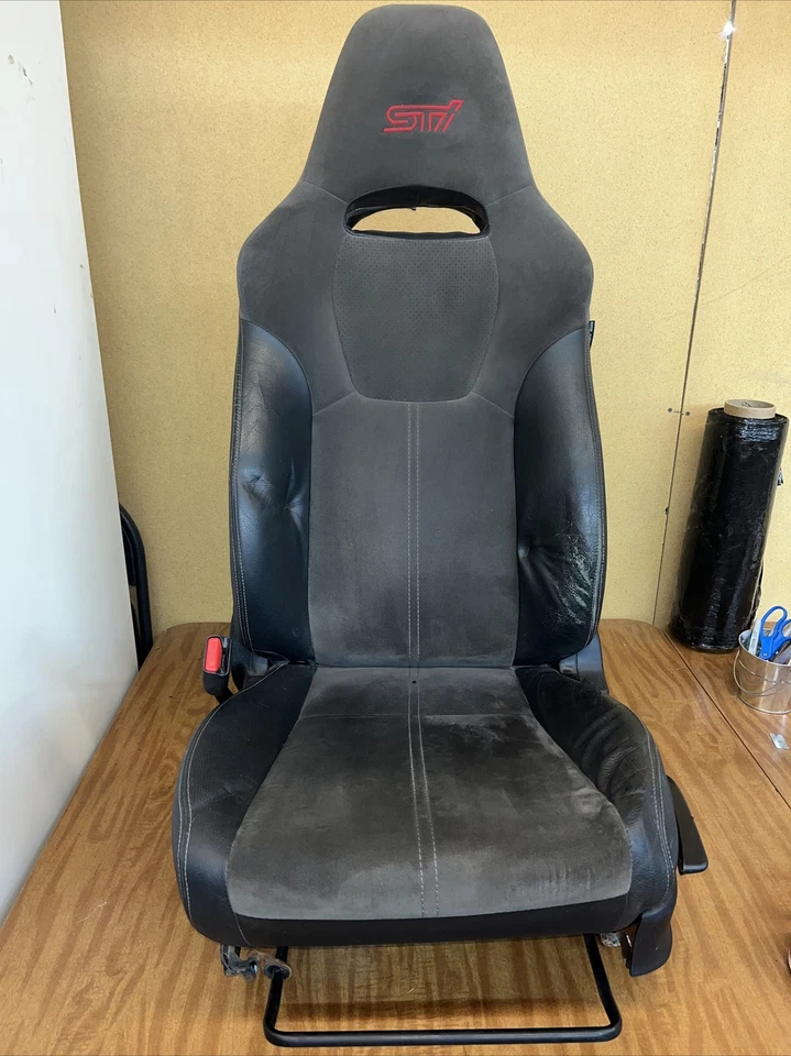 Subaru Impreza WRX 2009 STI Wagon OEM de fábrica LF conductor asiento delantero orm Foto 1 de 4