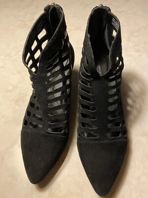 Rockport Total Motion Dress Bootie 7M - Image 1 of 4