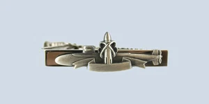 US Navy Submarine Insignia Tie Clip Deterrence Patrol Boomer SSBN USS - Picture 1 of 1