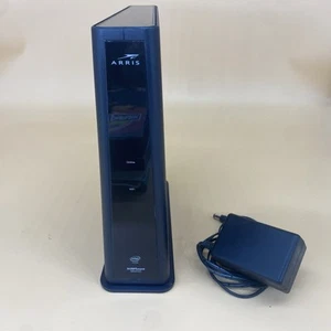 ARRIS SURFboard SBG8300 Gigabit Kabelmodem & Dual Band WLAN getestet mit Kabel - Bild 1 von 7