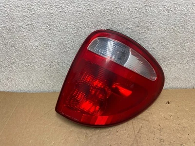 Luz trasera lateral derecha para pasajero Dodge Grand Caravan 2001-2003 V0358 DW Foto 1 de 4