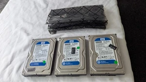 3 x Western Digital Blue WD5000AAKX 500GB 3.5" Internal Hard Drive SATA #2 - Picture 1 of 10