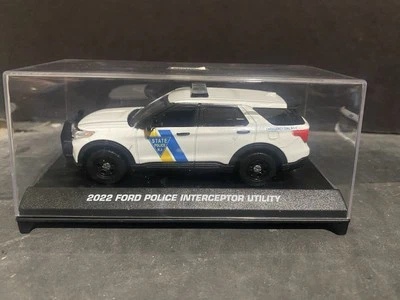 NJSP 1:43 Scale Ford Utility Interceptor With Display Case  - Image 1 of 3
