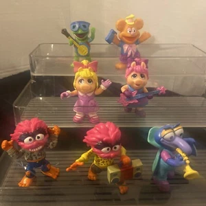 Lot of 7 Vintage Disney Just Play Muppet Babies Mini Figure Cake Toppers 2.5” - Picture 1 of 10