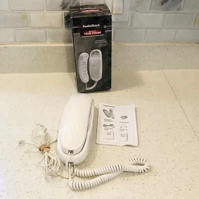 Radio Shack ET-3222 BOTÓN GRANDE Negro Borde Escritorio Pared Hogar Teléfono Blanco Probado Foto 1 de 4