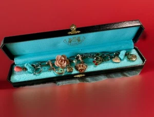 Vintage Juicy Couture Silver Tone Bracelet With Mixed Heart Dog Lock Charms Box - Picture 1 of 24