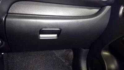 Guantera MITSUBISHI MIRAGE ES HATCHBACK 2021 467850 Foto 1 de 4