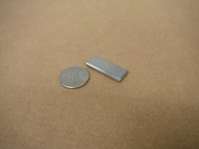 FANUC cable edm CONTACTO DE ALIMENTACIÓN DE POTENCIA SUPERIOR E INFERIOR 4X12X30mm A290-8110-X750 WF006L Foto 1 de 2