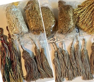 18 Quasten hellbraun/grau gold bunt verschiedene Größen 3”-6” - Bild 1 von 12