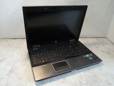 HP EliteBook 8540w 15" computer portatile i7 2,67 GHz 2 GB di RAM Nvidia GFX -LINEE NELLO SCHERMO -RR - Immagine 1 di 4