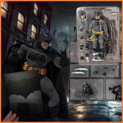 Batman Action Figure Batman Night Ranger Il Ritorno del Cavaliere Oscuro  Comics - Immagine 1 di 4