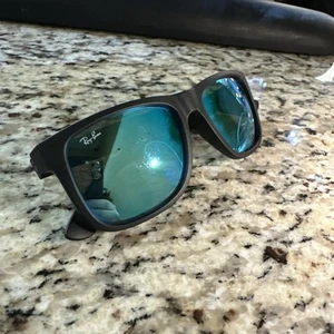Ray-Ban RB4165 Justin Color Mix Sunglasses - Matte Black/Blue Mirror - Picture 1 of 11