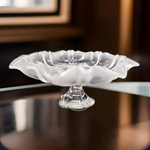 Mikasa Bon Bon Platter Holiday Classics Crystal Footed Frosted Scallop Pedestal - Picture 1 of 23