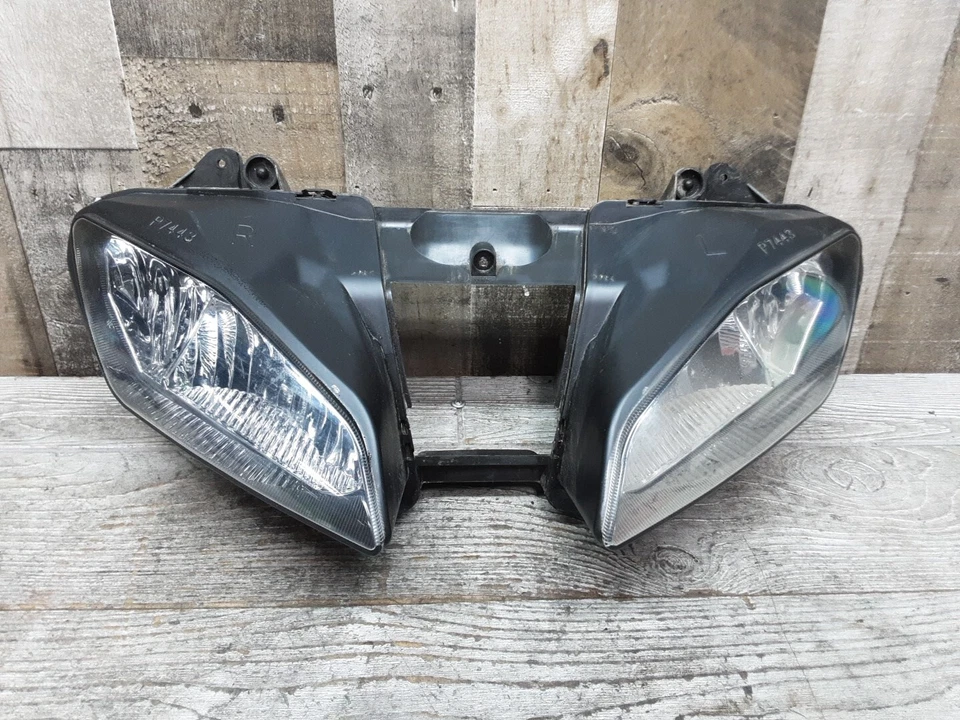 2009 09 08-16 Yamaha R6 YZF-R6 Faro delantero Luz Conjunto Lámpara Foto 1 de 4