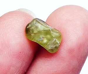 Loose Gemstone Natural Peridot Rough 2.20 Ct Certified With Free Gift - Picture 1 of 6