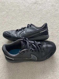 Nike Tiempo Jungen Kinder Herren Damen Astro Größe 5 EU 38 Fußballschuhe Turnschuhe - Bild 1 von 8