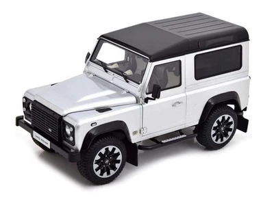 LCD Models 1:18 LAND ROVER DEFENDER 90 WORKS V8 70TH EDITION SILVER 2018 - Immagine 1 di 3