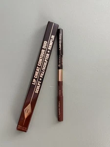 CHARLOTTE TILBURY LIP CHEAT CONTOUR DUO - PROFUNDO - DELINEADOR DE LABIOS CON FUENTE 0,78 G - Imagen 1 de 7