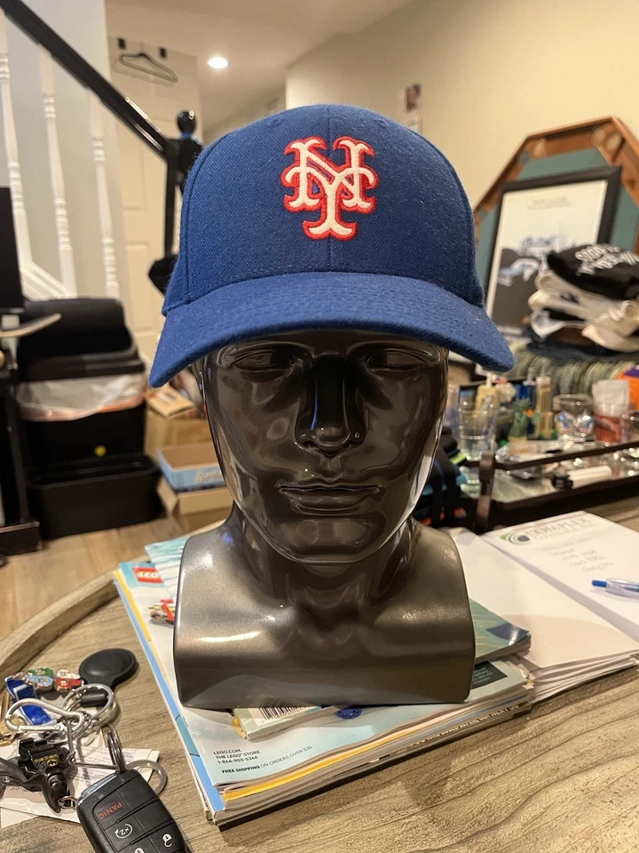 New York Giants Vintage 40s Fitted Hat American Needle, Size 7 1/4 - Image 1 of 2