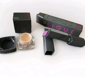 LIQUE   Shimmering Cosmetics "Cream Lipstick & Eye Powder" Effects Set with Box  - Picture 1 of 9